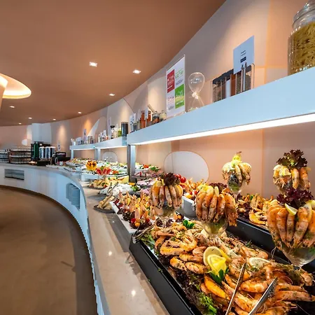 酒店 Zenith 阳光海滩