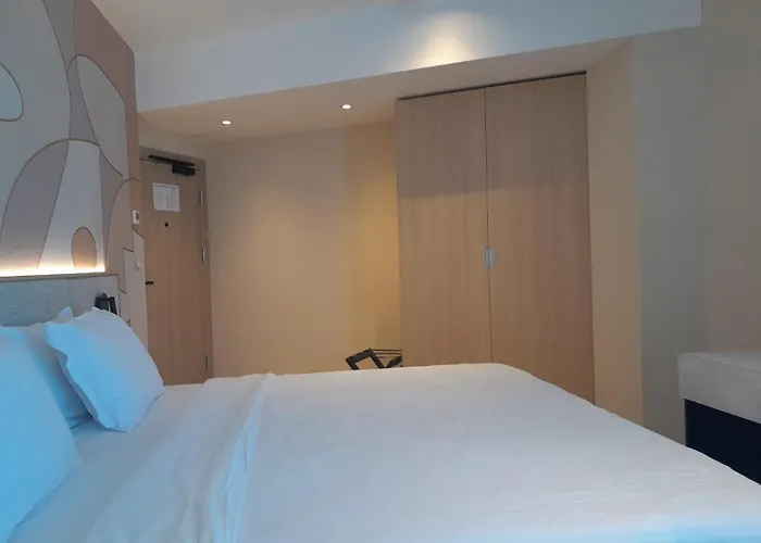 Zenith Слънчев бряг