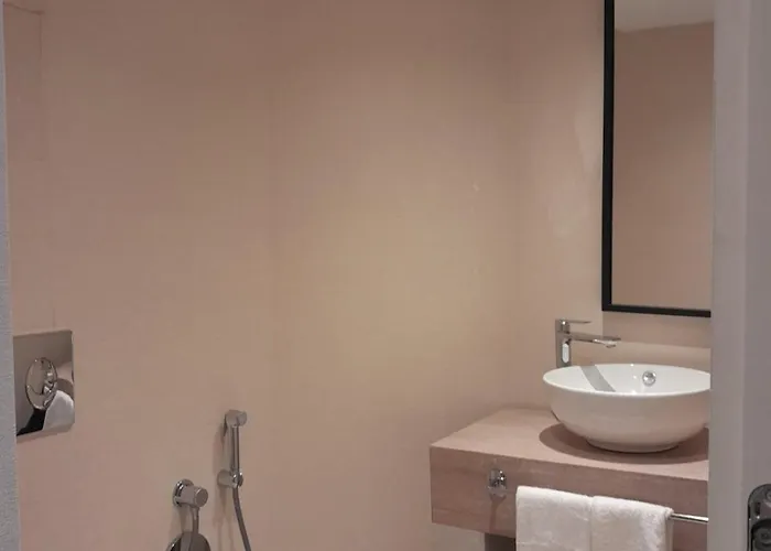 Hotell Zenith Slăntjev Brjag