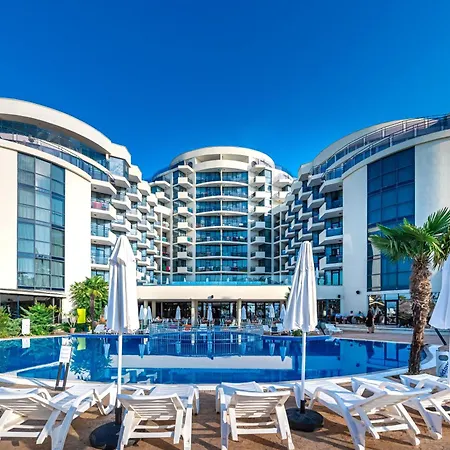 Zenith Hotel