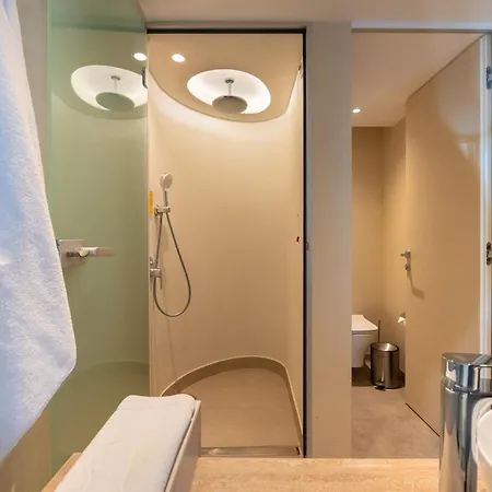 Zenith 4* ساني بيتش
